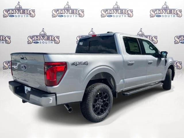 New 2026 Silver Ford XLT image 3