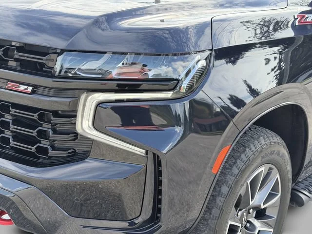 Used 2023 MIDNIGHT BLUE METALLIC Chevrolet Z71 image 13