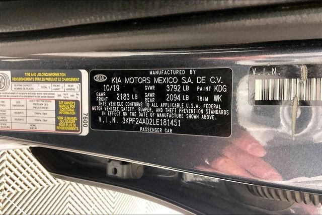 Used 2020 Gray Kia FE image 7
