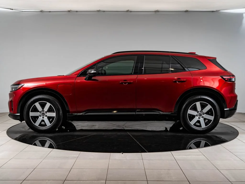 Used 2024 Scarlet Red Metallic Honda Touring image 5
