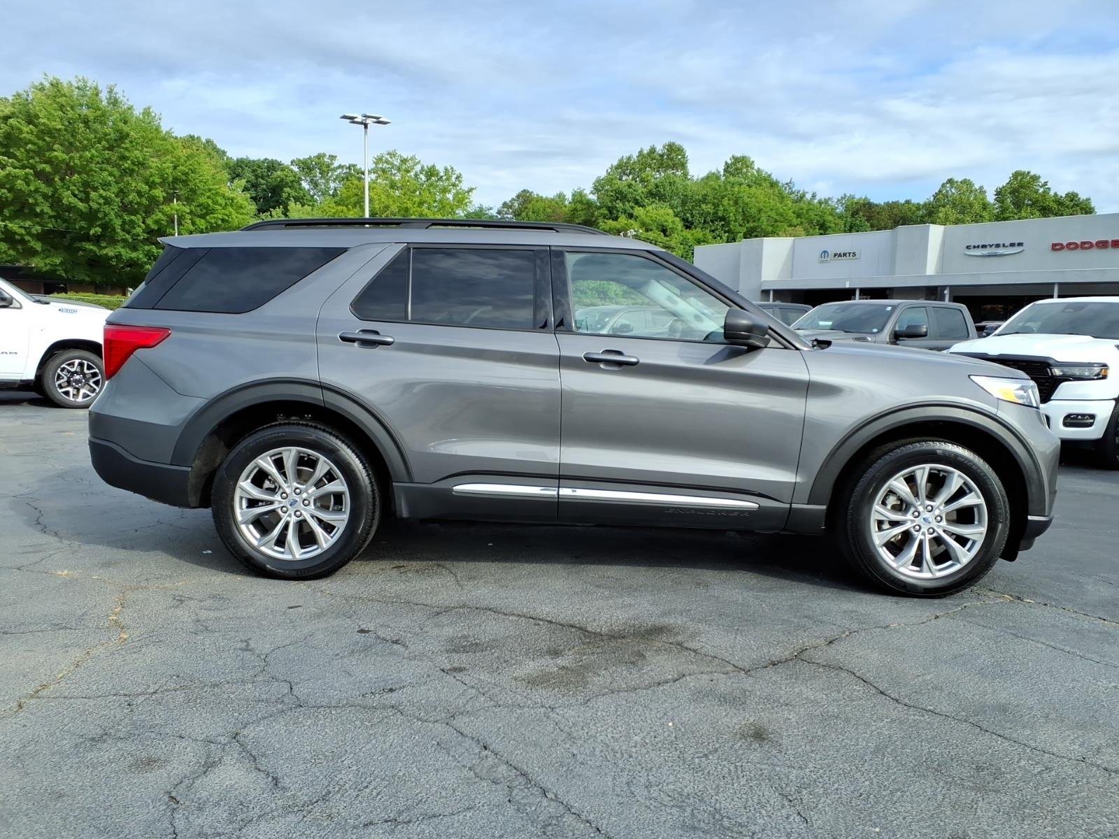 Used 2023 Gray Ford XLT image 25