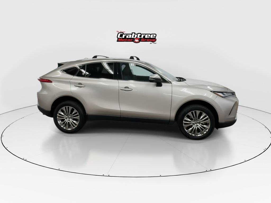 Used 2023 Silver Toyota XLE image 9