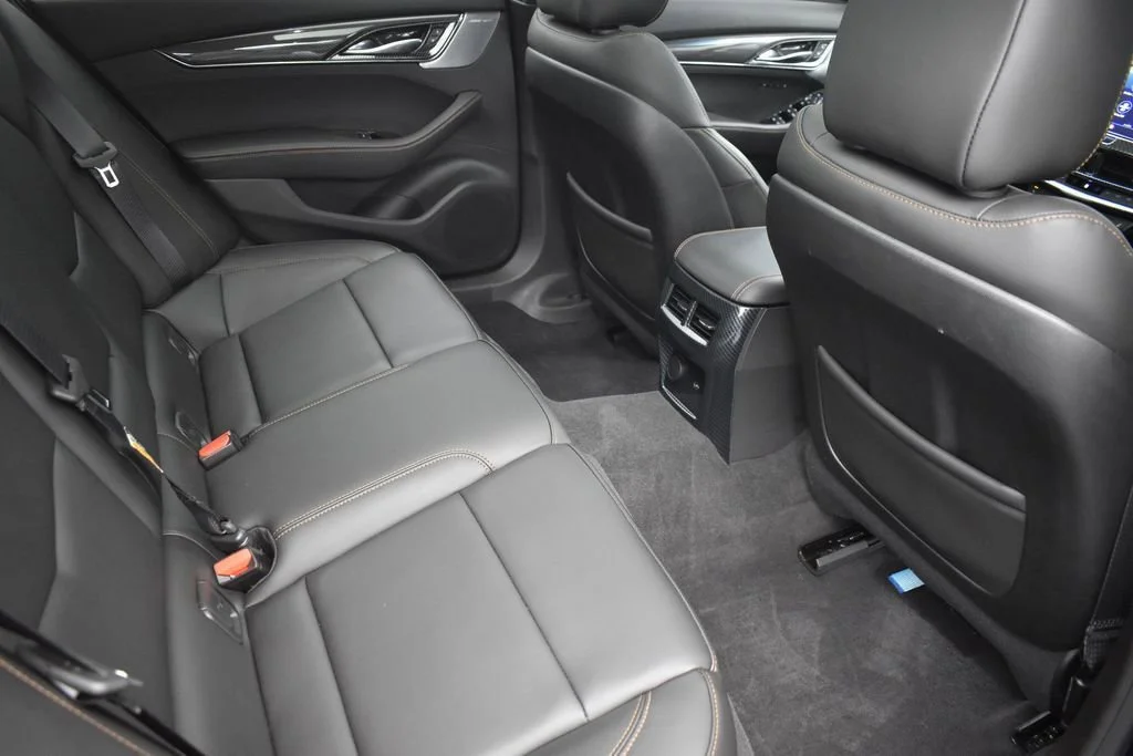 Used 2024 Black Raven Cadillac Sport image 31