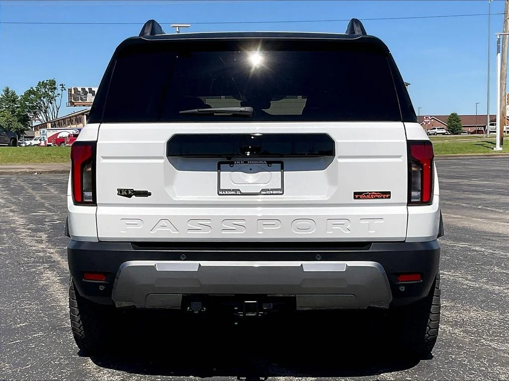 New 2026 Platinum White Pearl Honda TrailSport Elite Blackout image 6