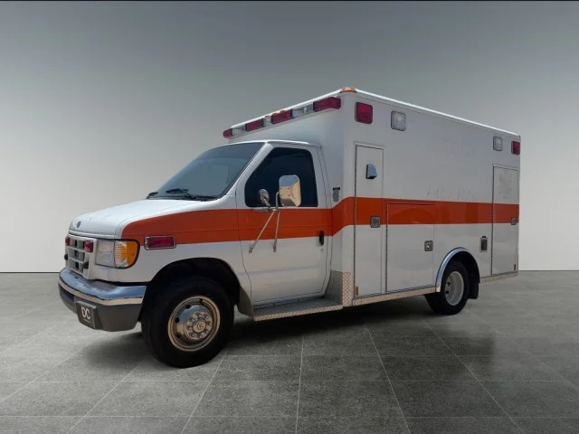 1997 Ford E-Series's photo