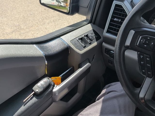 Used 2020 Silver Metallic Ford XLT image 11