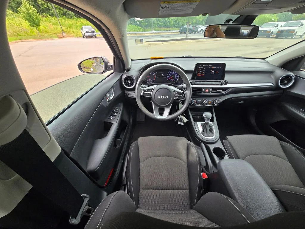 Used 2023 Gray Kia LXS image 15