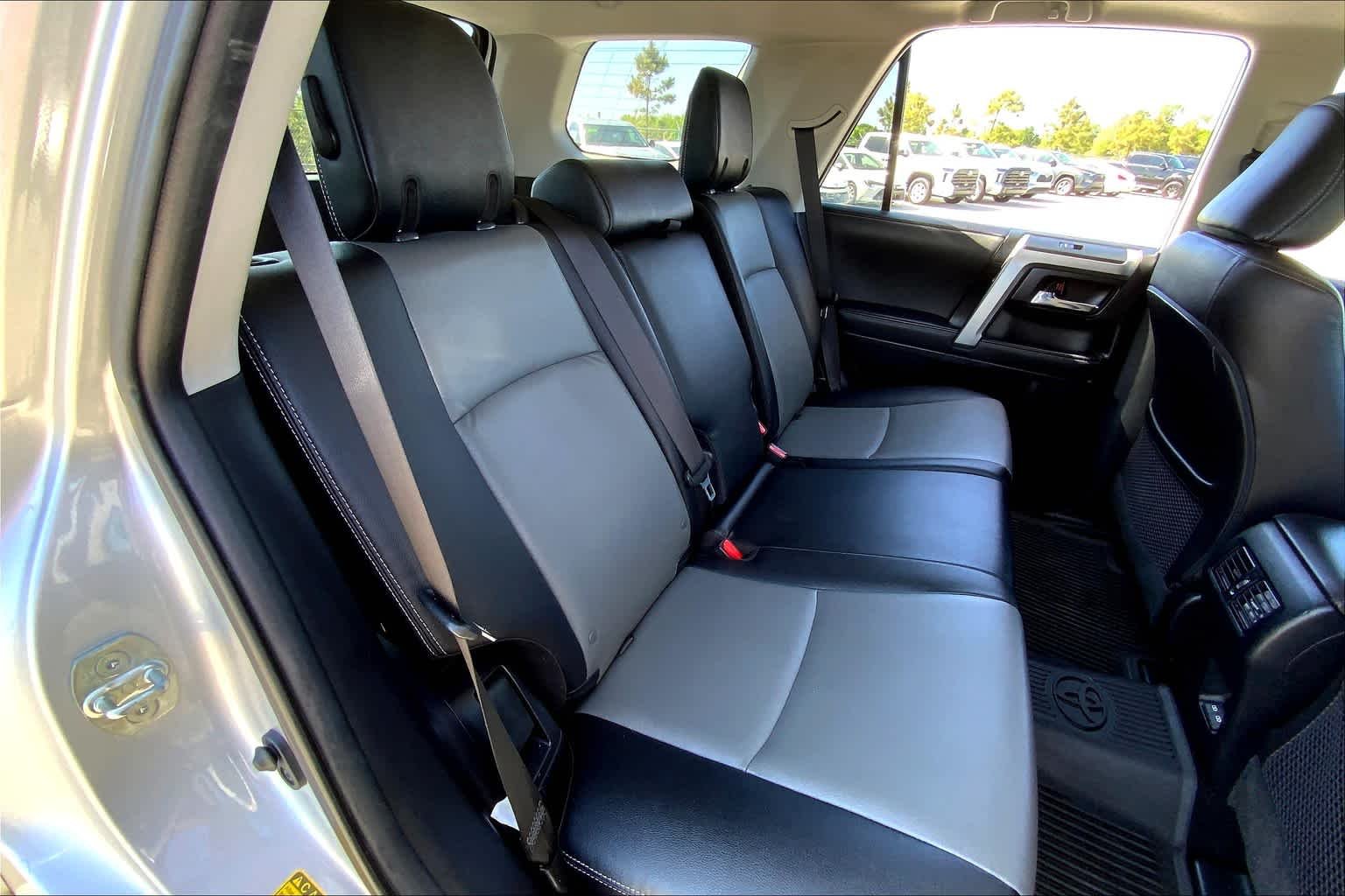 Used 2023 Classic Silver Metallic Toyota SR5 Premium image 35