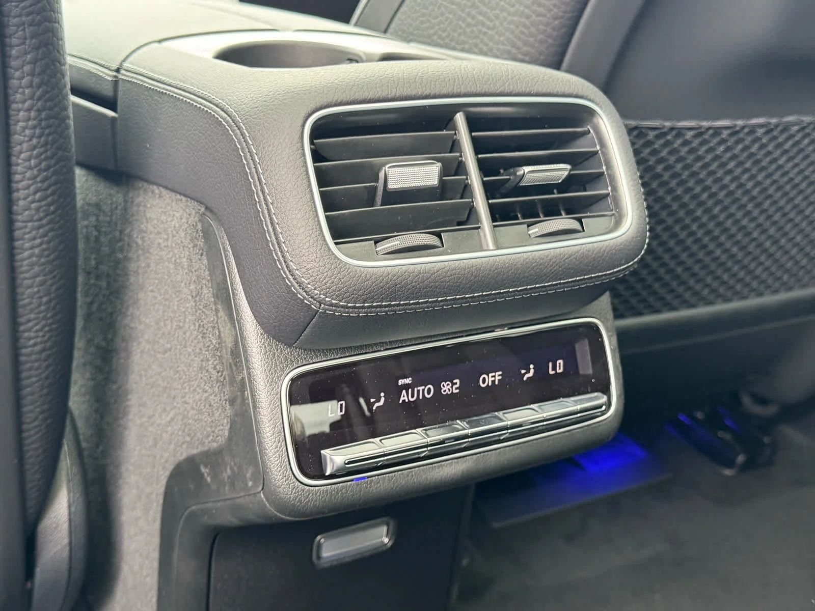 New 2026 Obsidian Black Metallic Mercedes-Benz GLS 450 image 35