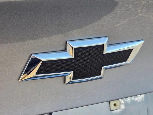 Used 2023 Gray Chevrolet RS image 15