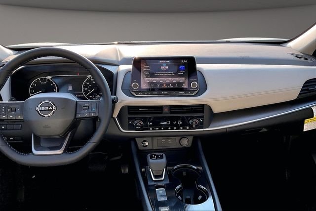 New 2026 Everest White Pearl TriCoat Nissan Dark Armor™ image 6