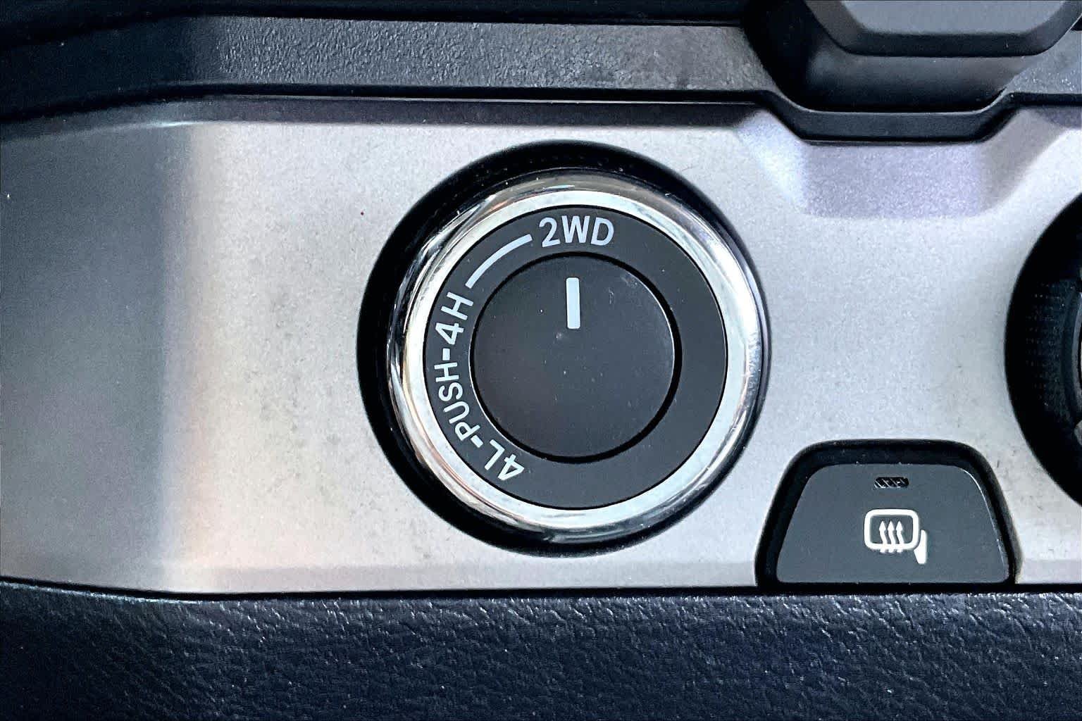 Used 2019 Magnetic Gray Metallic Toyota SR image 34