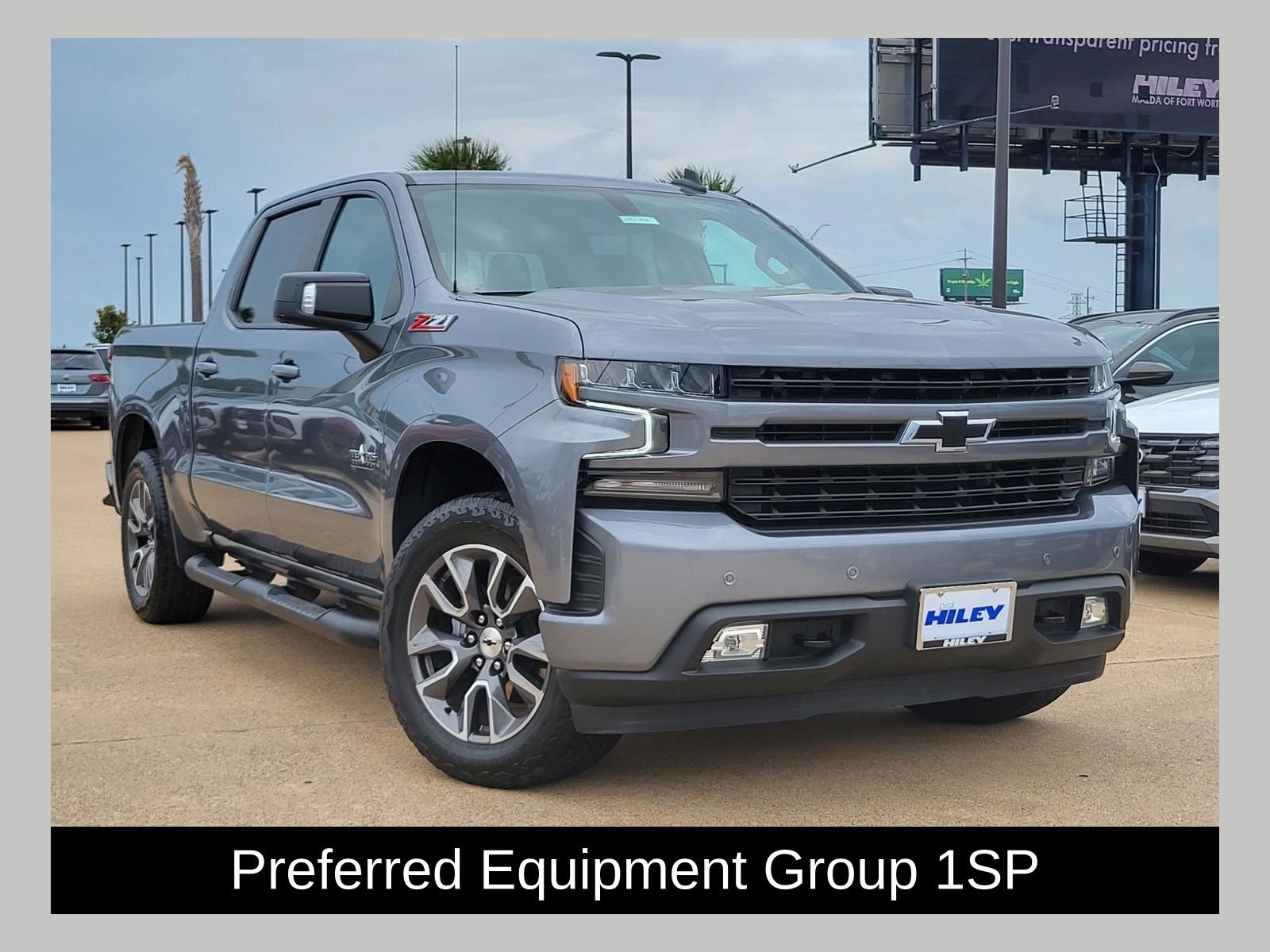 2021 Chevrolet Silverado 1500 RST 4X4 Crew Cab Short Box's photo