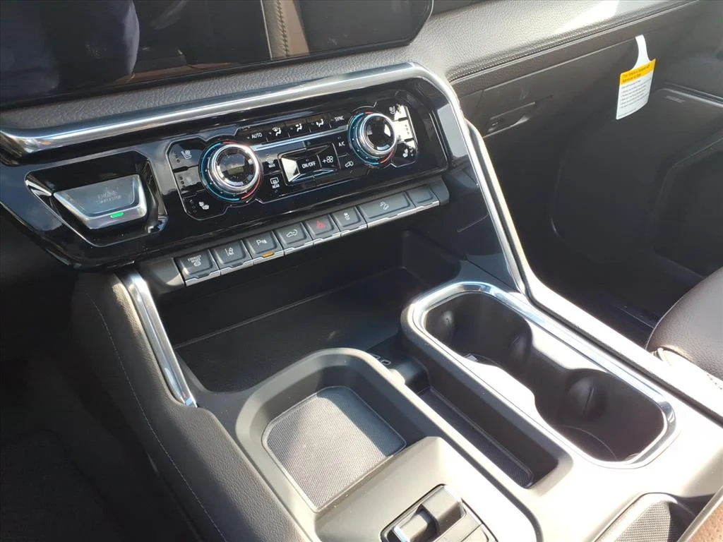 2026 GMC Sierra 2500HD Denali - Photo 16
