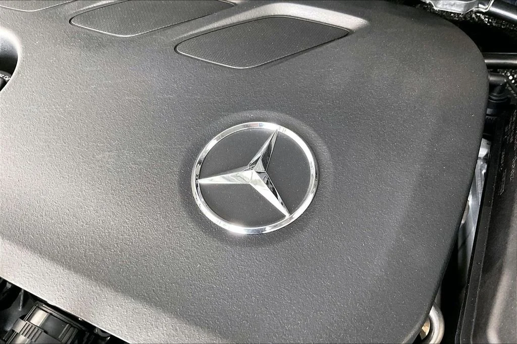 New 2026 Mountain Grey Metallic Mercedes-Benz GLA 250 image 29