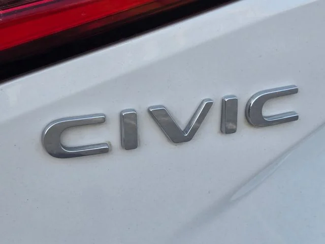 Used 2025 White Honda Sport image 16