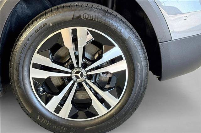 New 2026 Mountain Grey Metallic Mercedes-Benz GLB 250 image 59