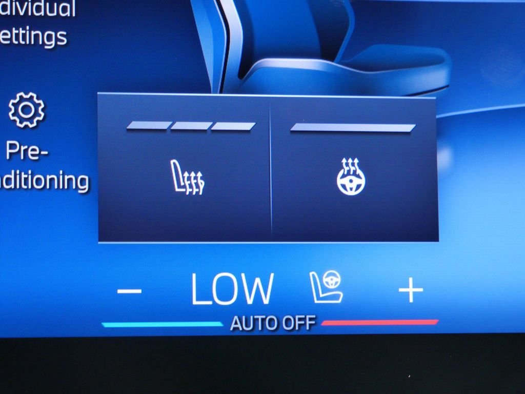 New 2026 Black Sapphire Metallic BMW 330i xDrive image 44