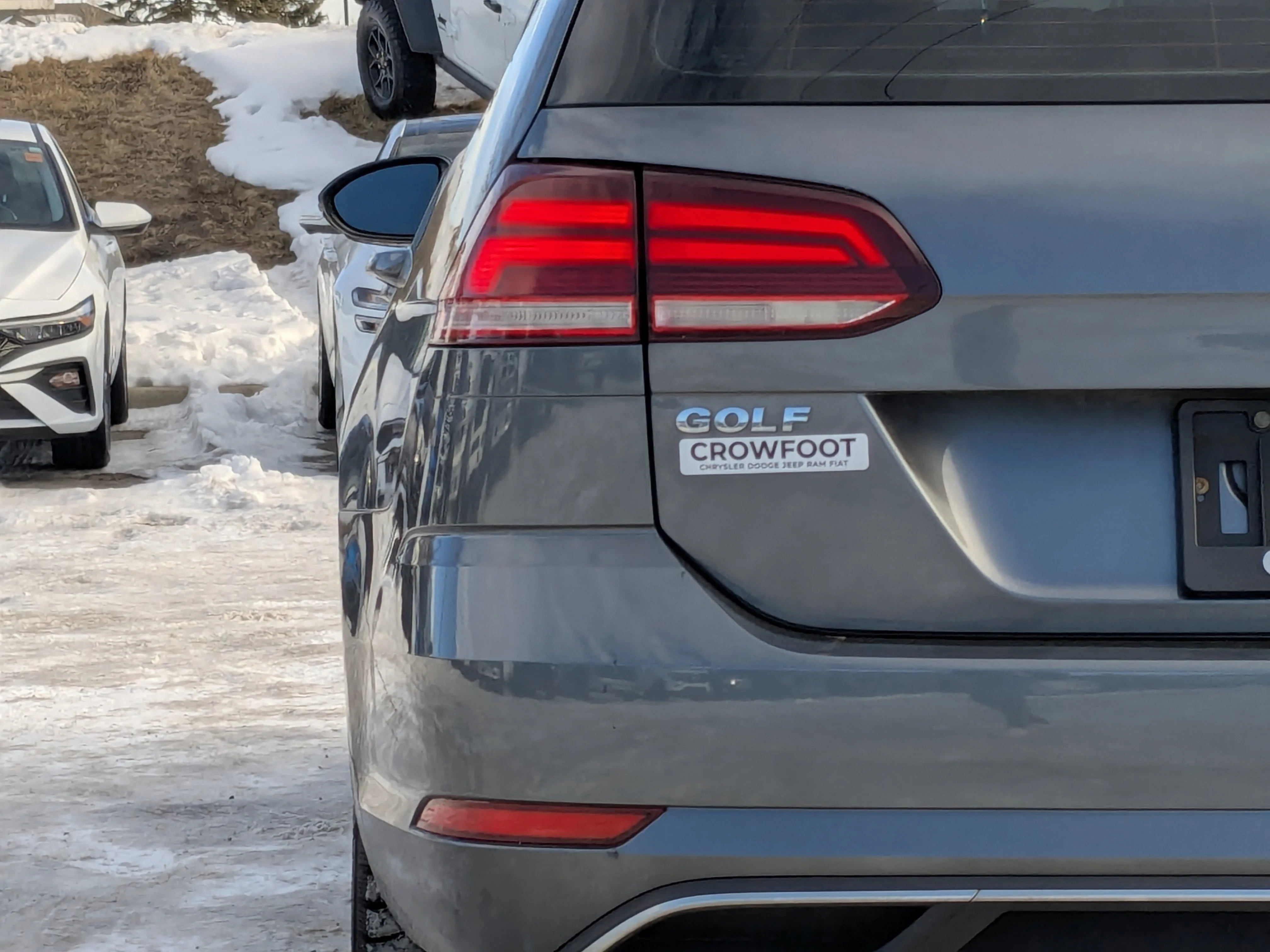 Used 2019 Grey Volkswagen Comfortline image 11