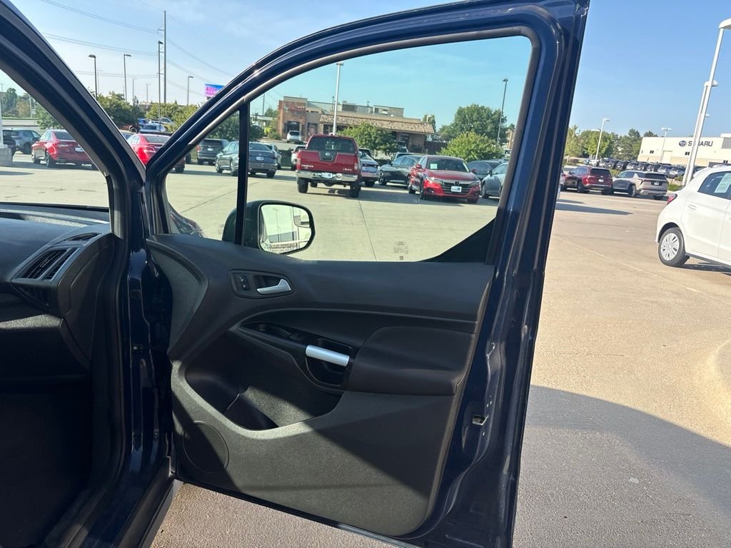 Used 2017 Dark Blue Ford XLT image 23