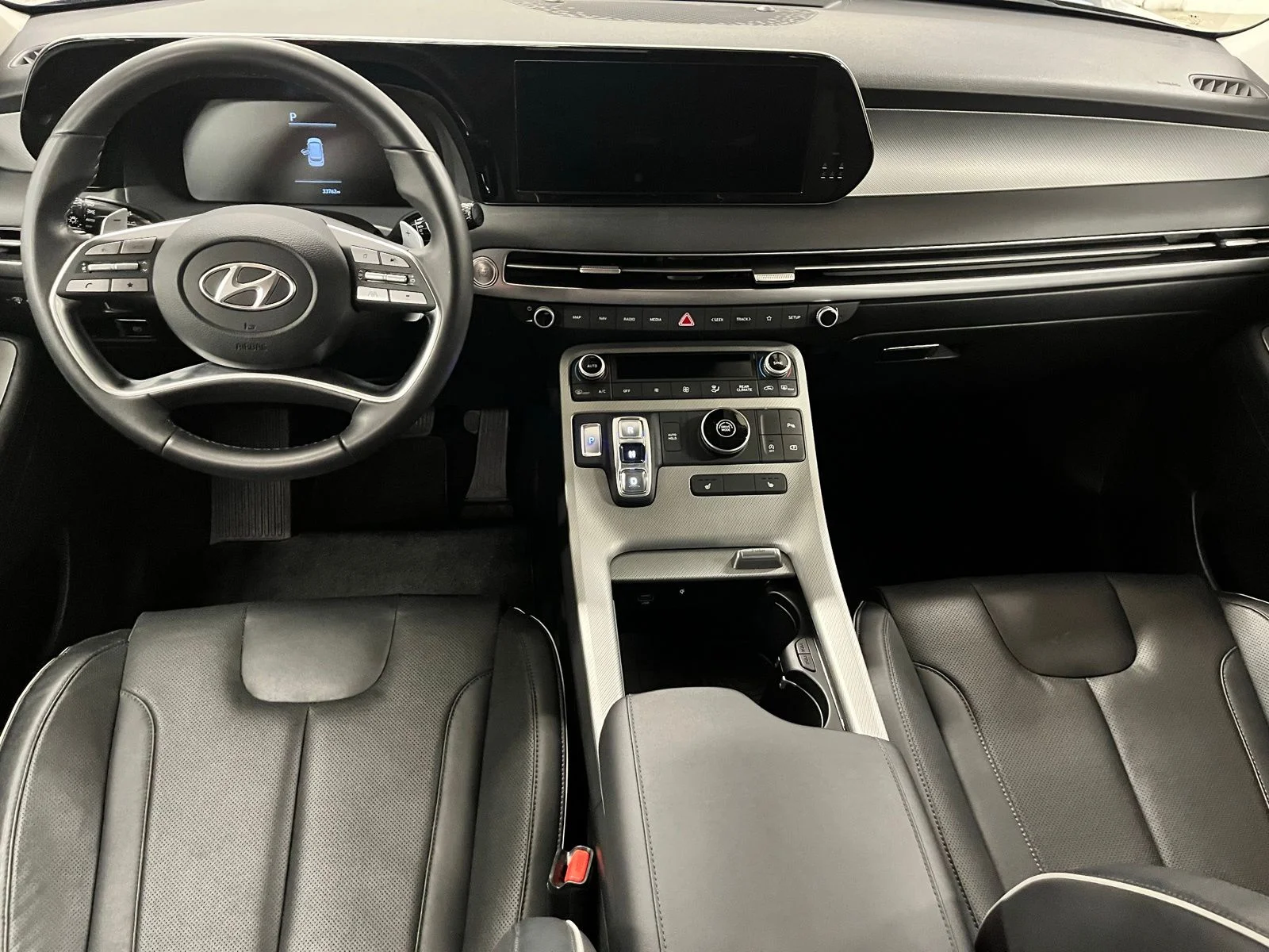 Used 2023 Red Hyundai SEL image 10