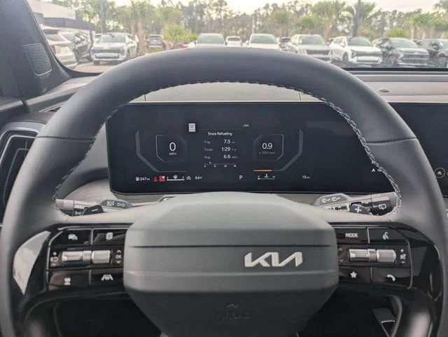 New 2026 Wolf Gray Kia S image 27