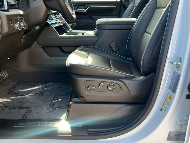 2026 GMC Sierra 3500HD Denali - Photo 19