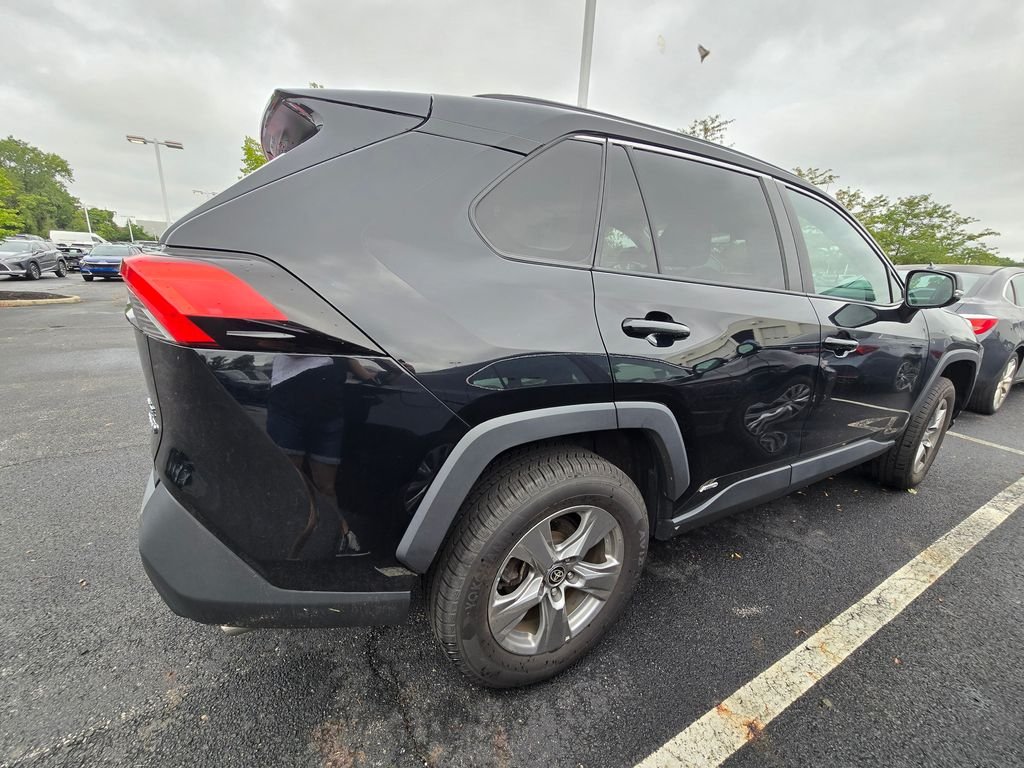 Used 2022 Black Toyota XLE image 8