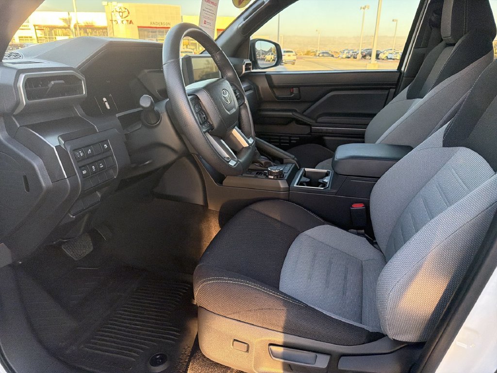 2025 Toyota 4Runner TRD Off-Road - Photo 26