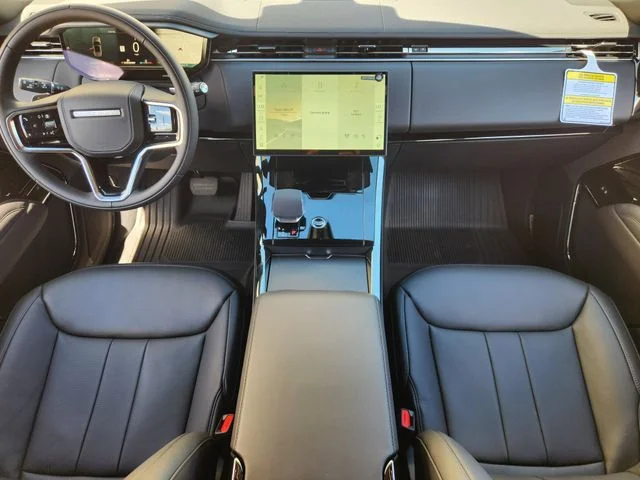 New 2026 Fuji White Land Rover SE image 18