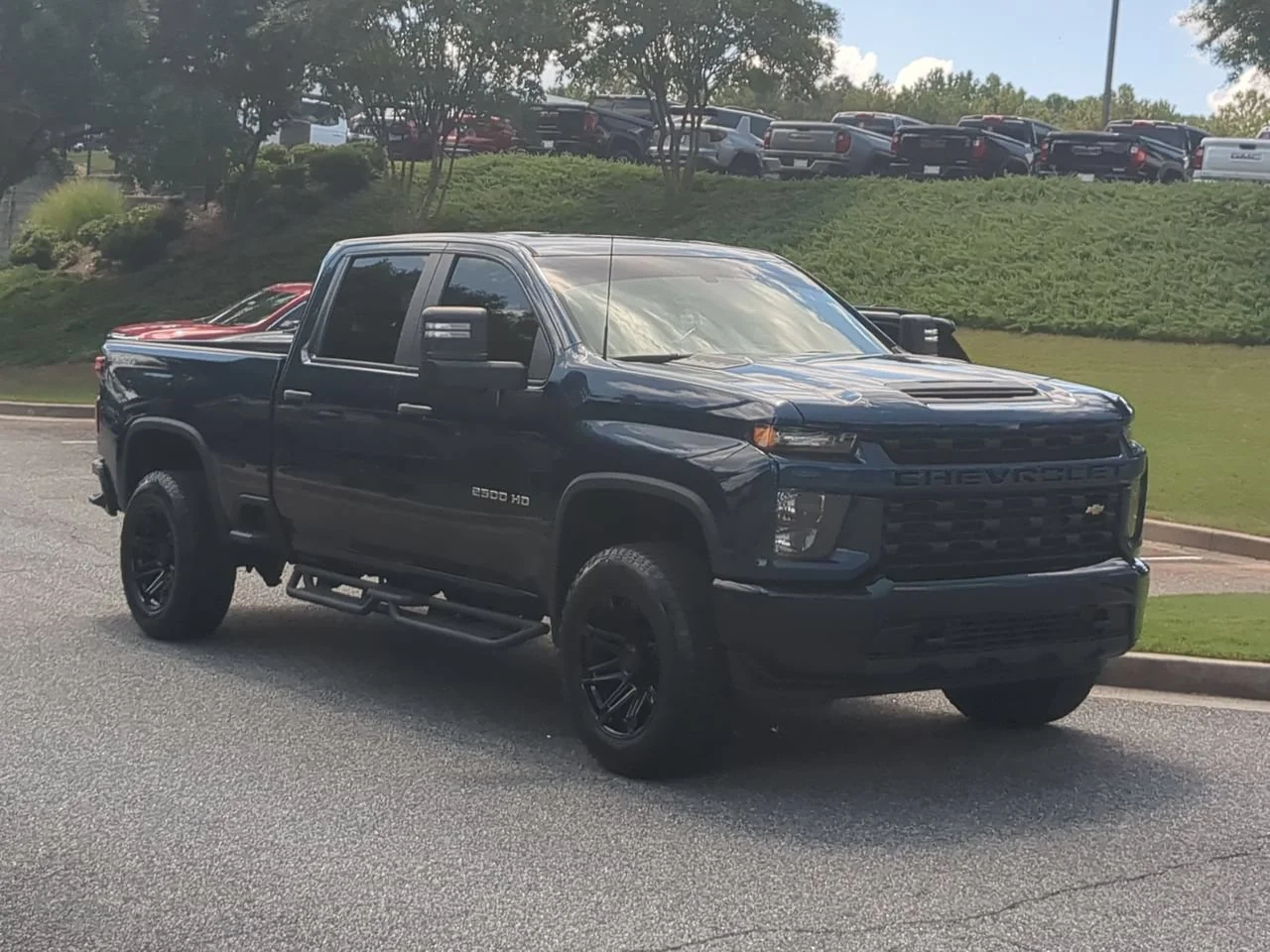 Used 2022 Northsky Blue Metallic Chevrolet Custom image 2