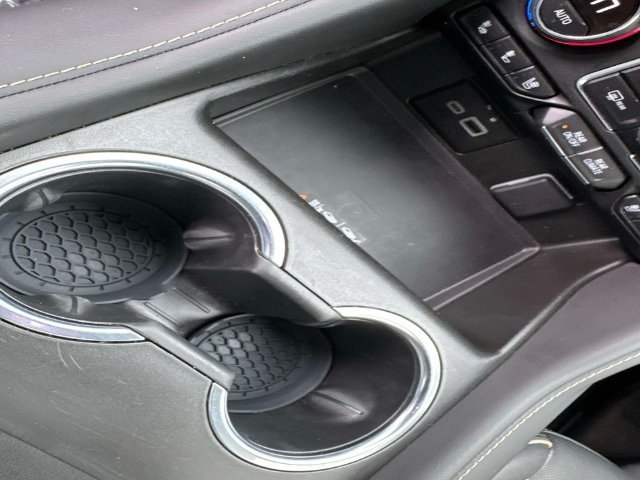 Used 2024 Black Chevrolet Premier image 29