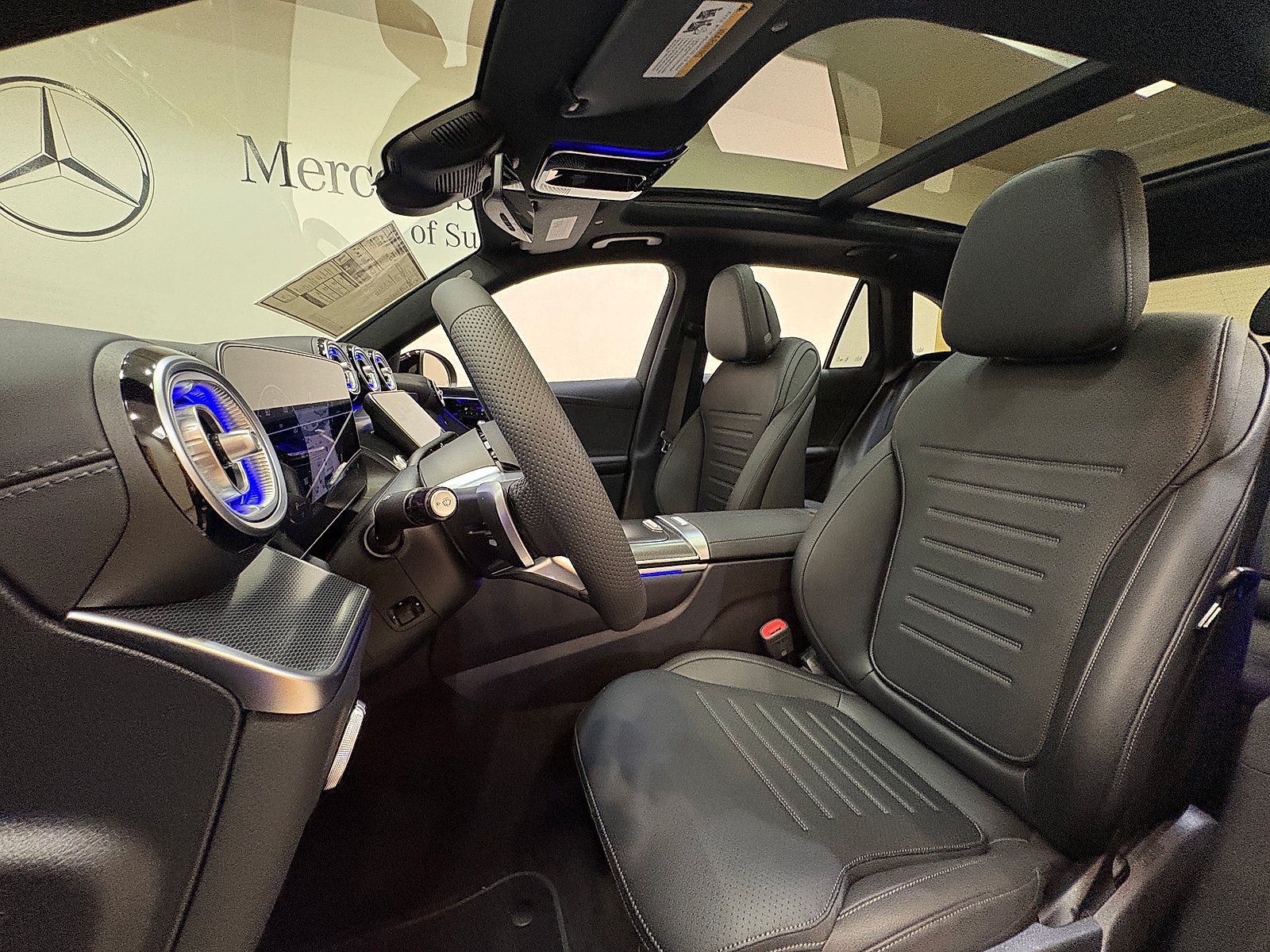 New 2026 Black Mercedes-Benz SUV image 7