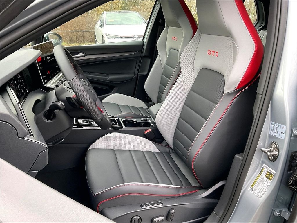 New 2026 Silver Volkswagen 2.0T SE image 11