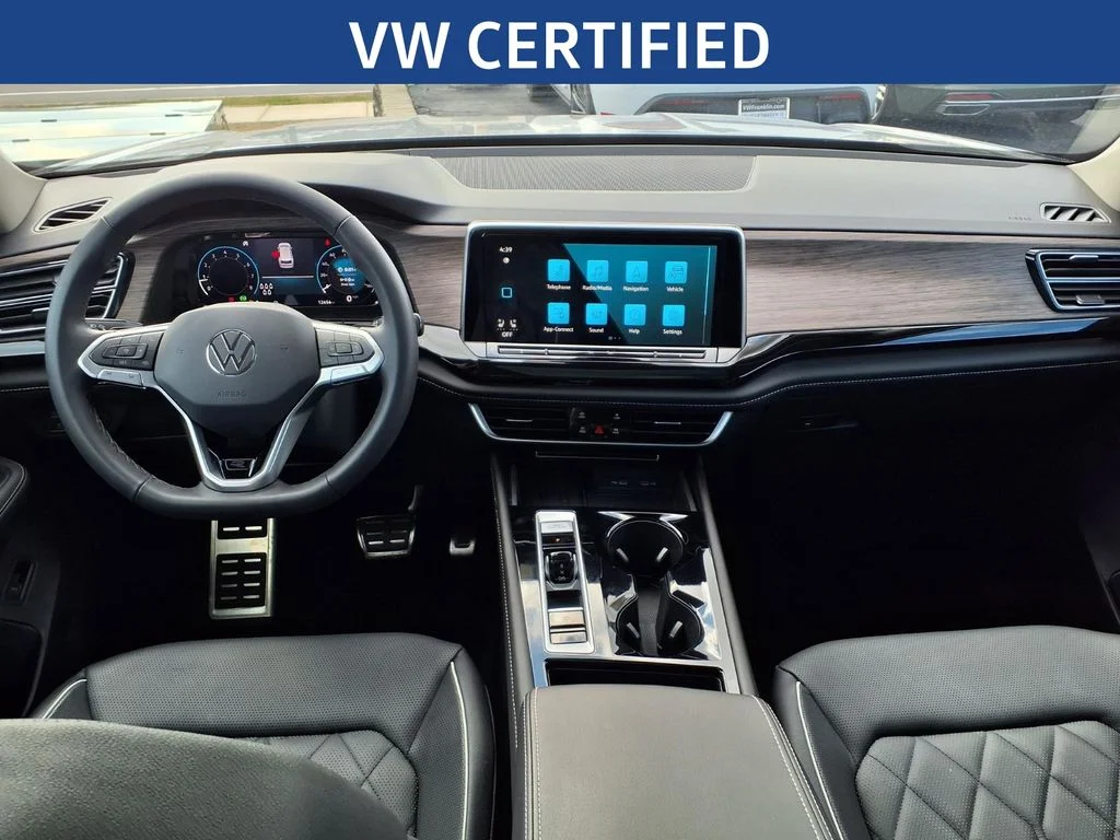 Certified Used 2025 Silver Mist Metallic Volkswagen 2.0T SEL Premium R-Line image 17