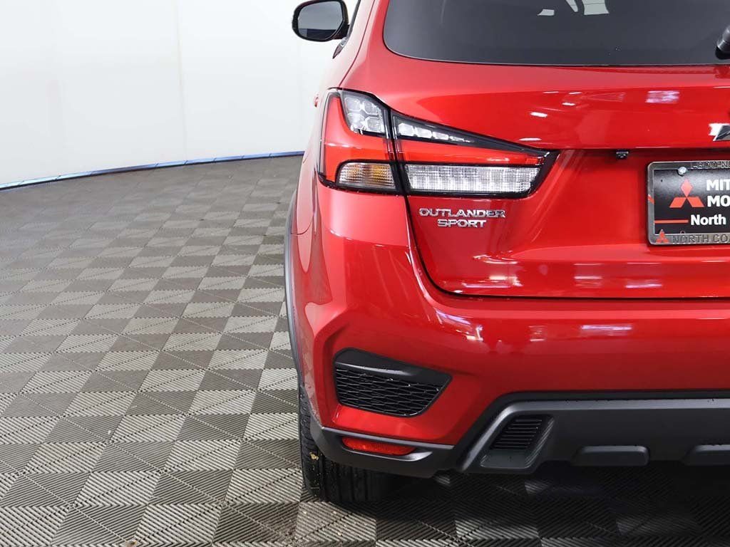 2025 Mitsubishi Outlander Sport SE - Photo 13