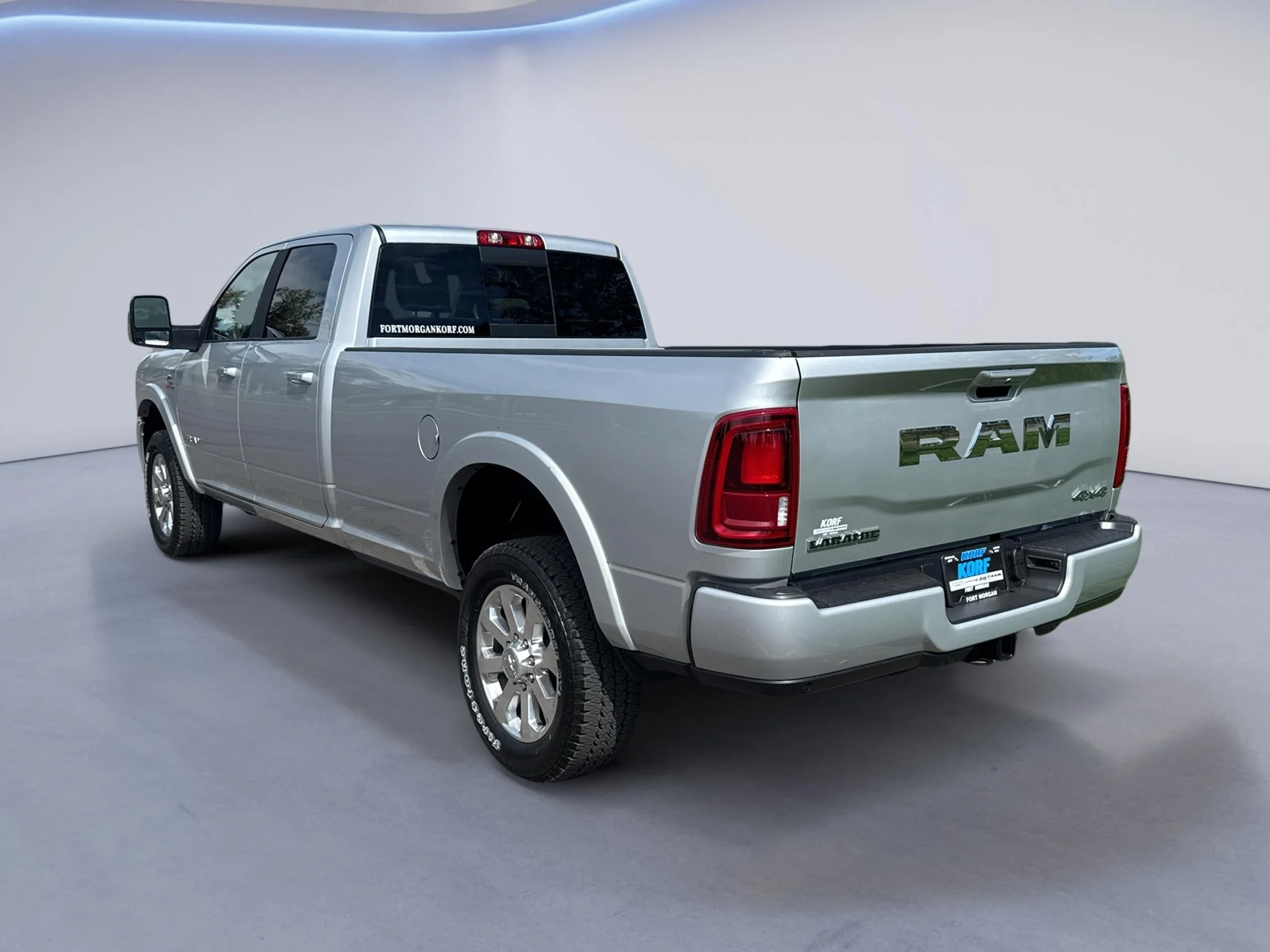 New 2027 Silver-Zynith Exterior Paint RAM Laramie image 3