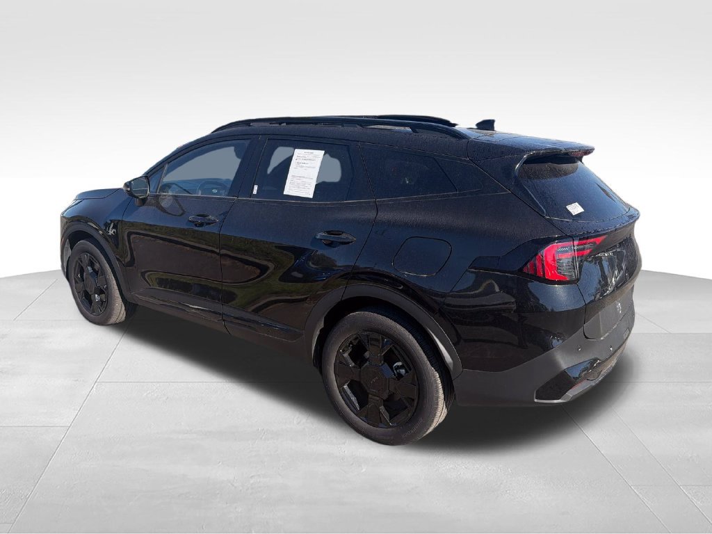 Used 2026 Black Kia X-Line image 3