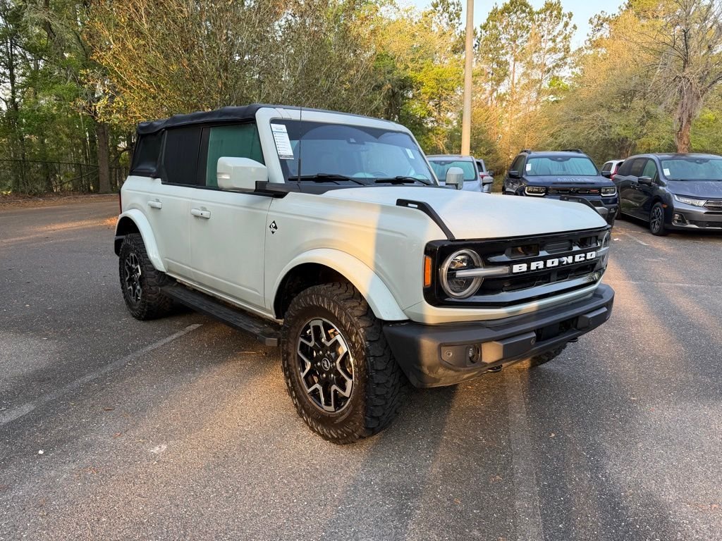2022 Ford Bronco 4-Door Outer Banks