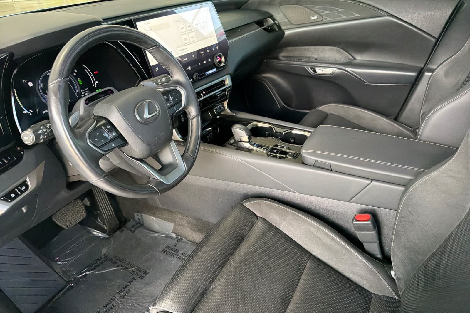 Certified Used 2024 Iridium Lexus Luxury image 11