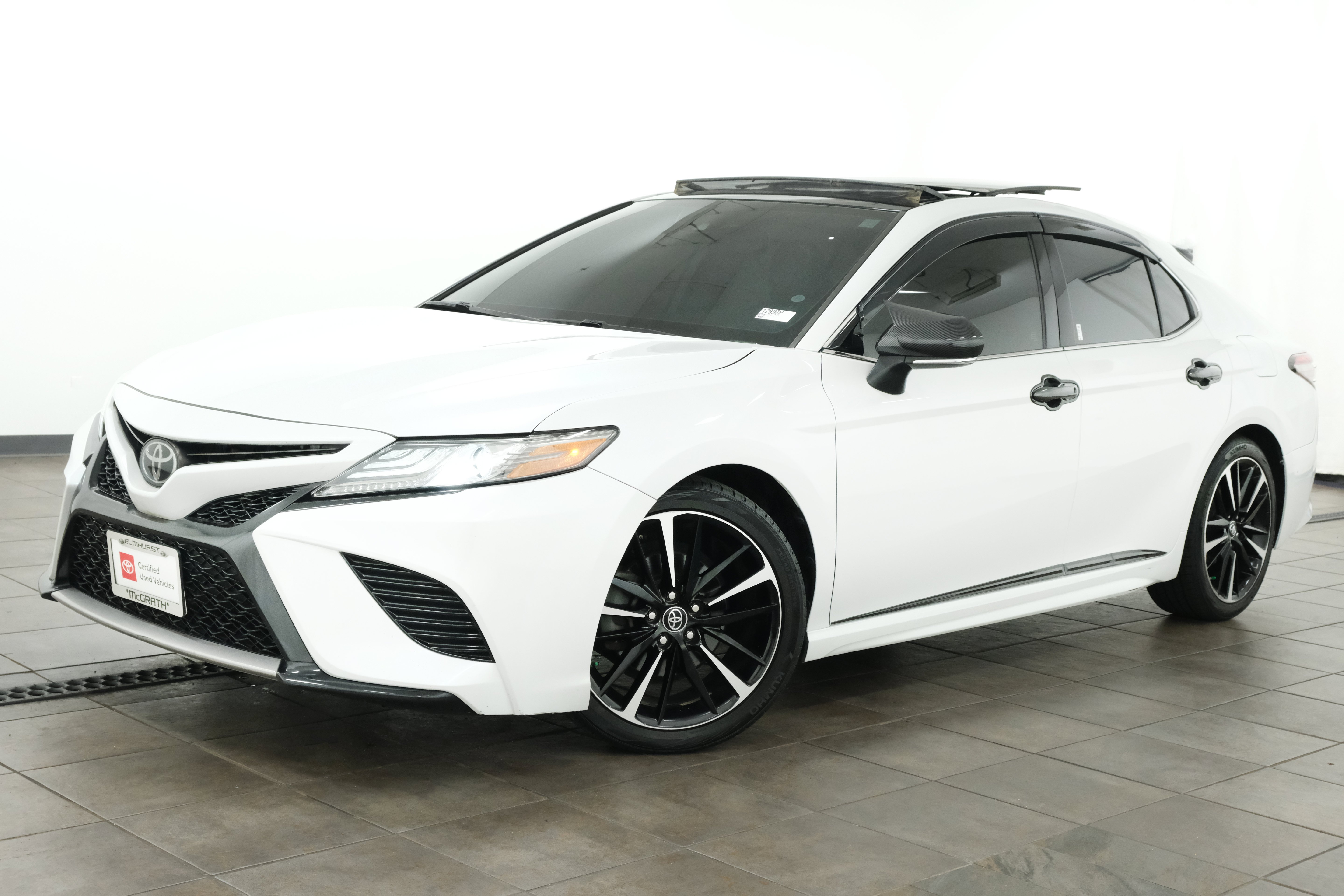 Certified Used 2019 Wind Chill Pearl Toyota XSE image 2