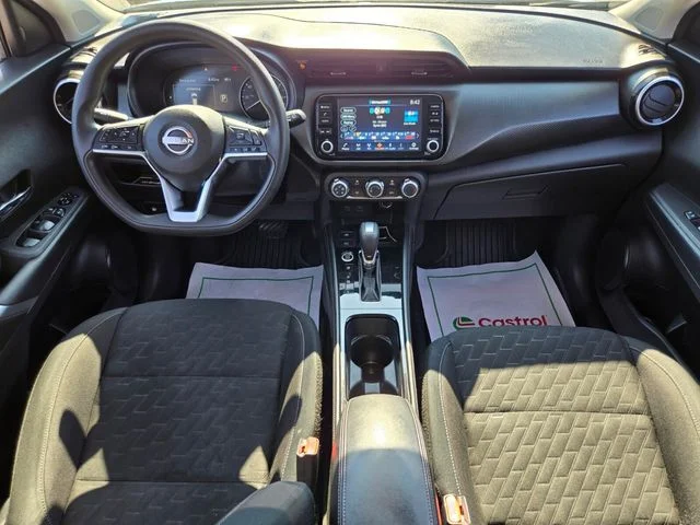Used 2024 Gray Nissan SV image 15