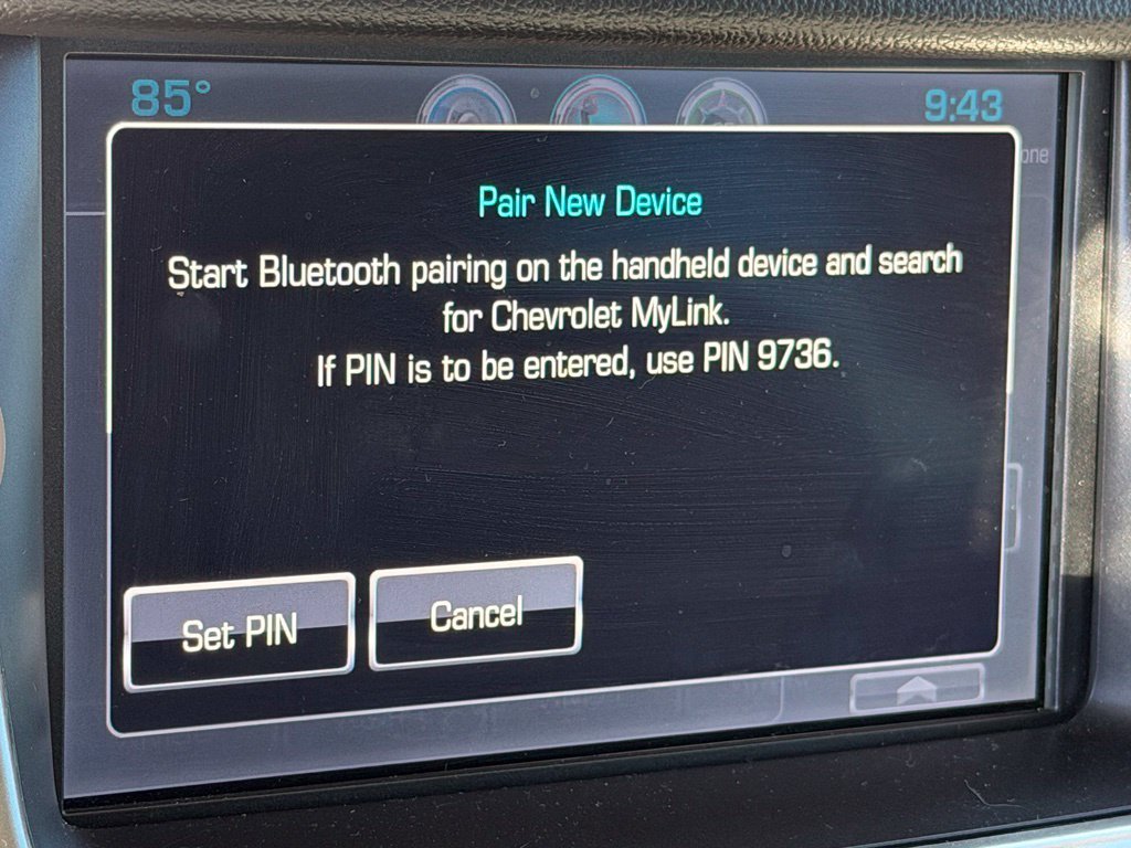 Used 2015 Silver Chevrolet LT image 24