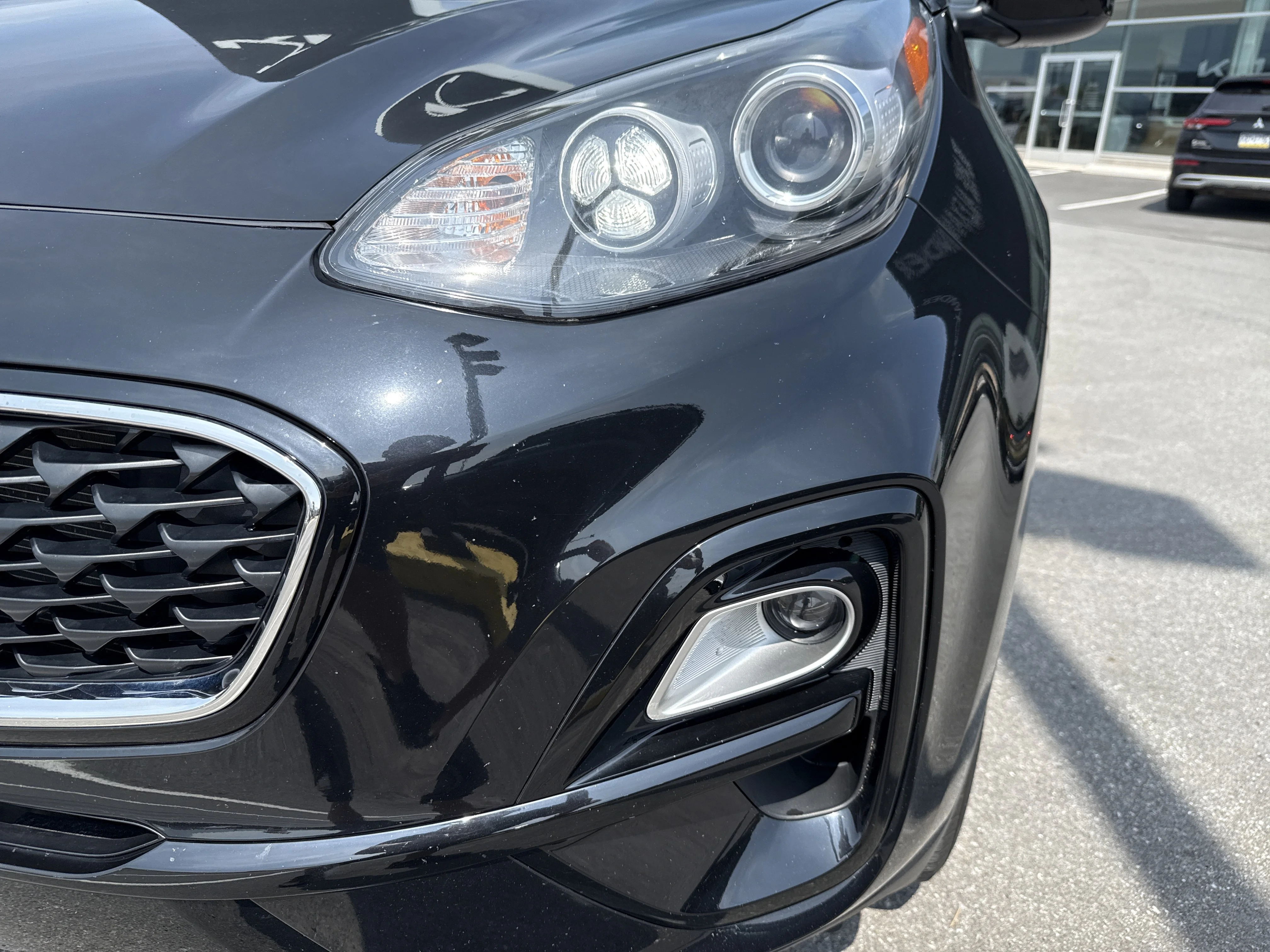 Used 2020 Black Cherry Pearl Kia LX image 10