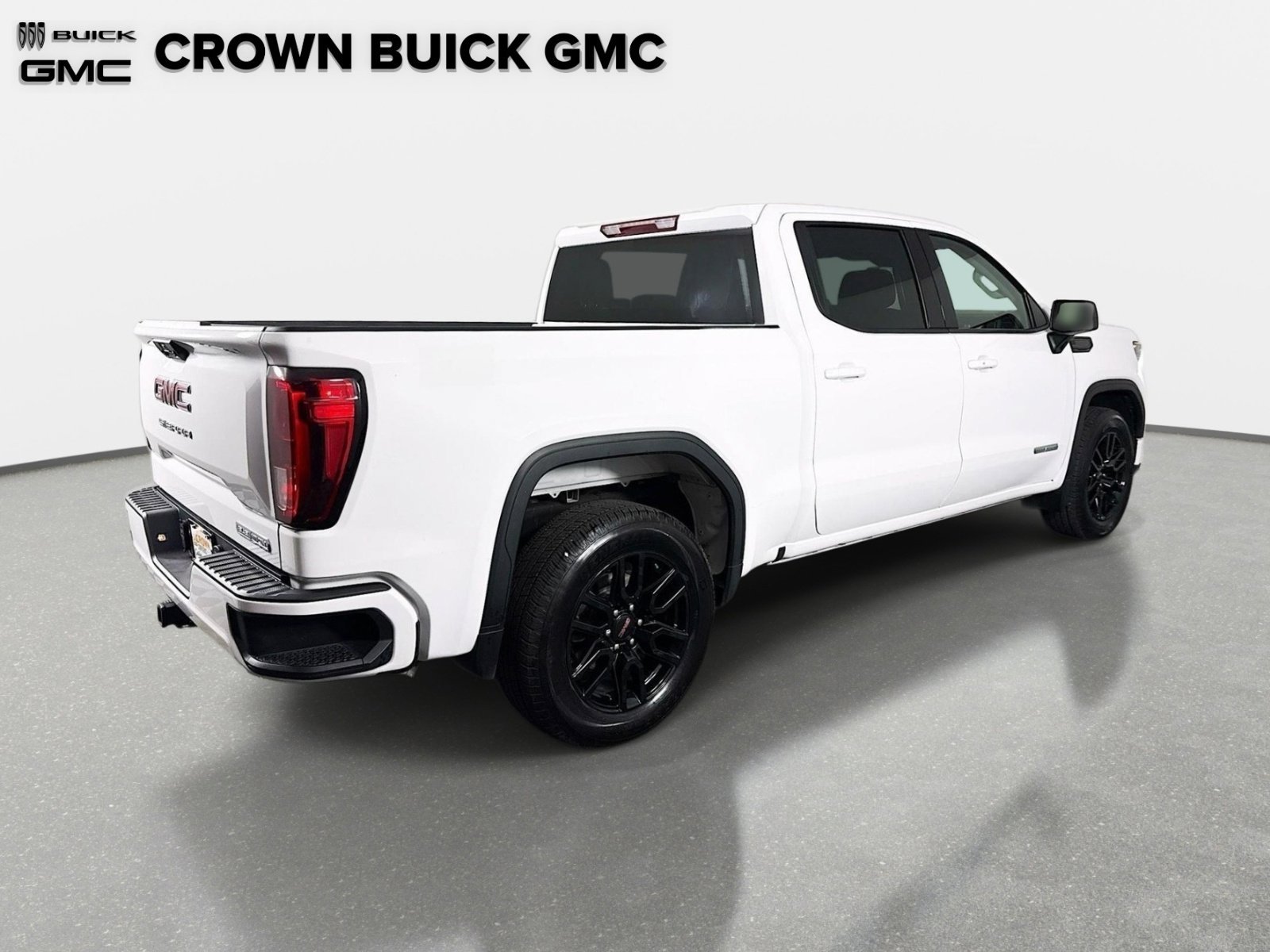Used 2024 Summit White GMC Elevation image 5