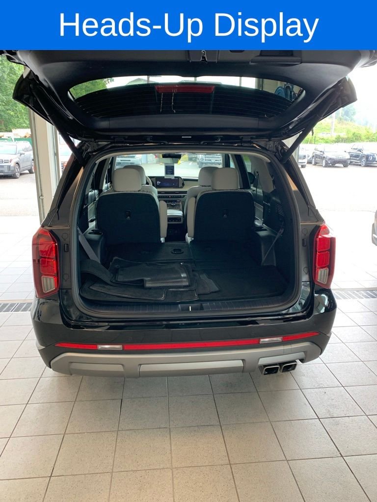 Used 2024 Black Hyundai Limited image 9