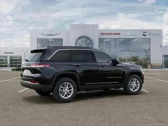 2025 Jeep Grand Cherokee Laredo - Photo 57
