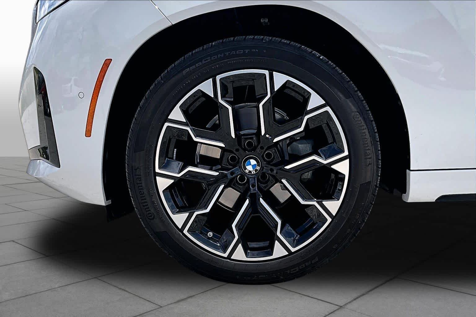 Used 2026 Alpine White BMW 30 xDrive image 10