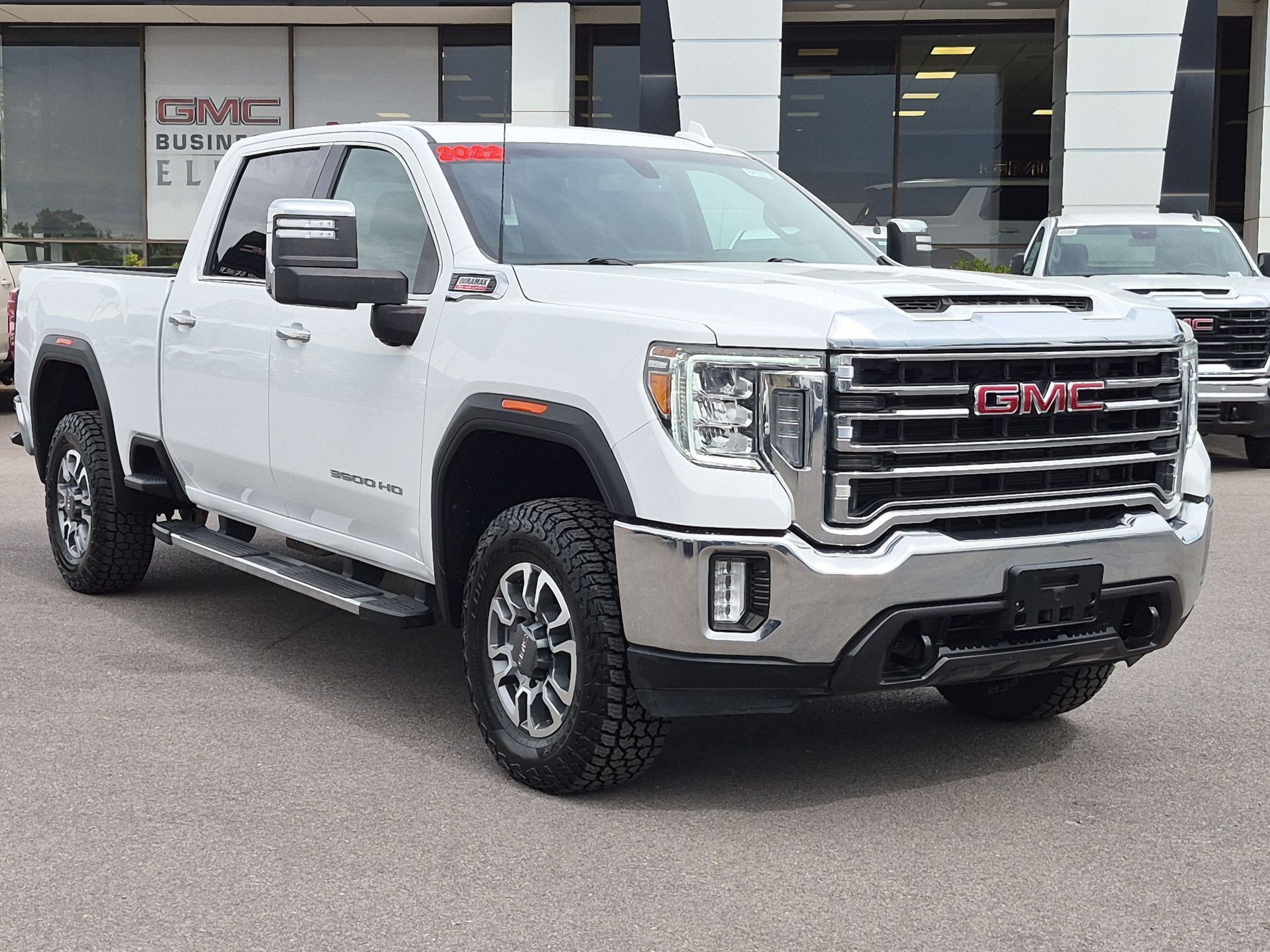 2022 GMC Sierra 3500HD SLT - Photo 7
