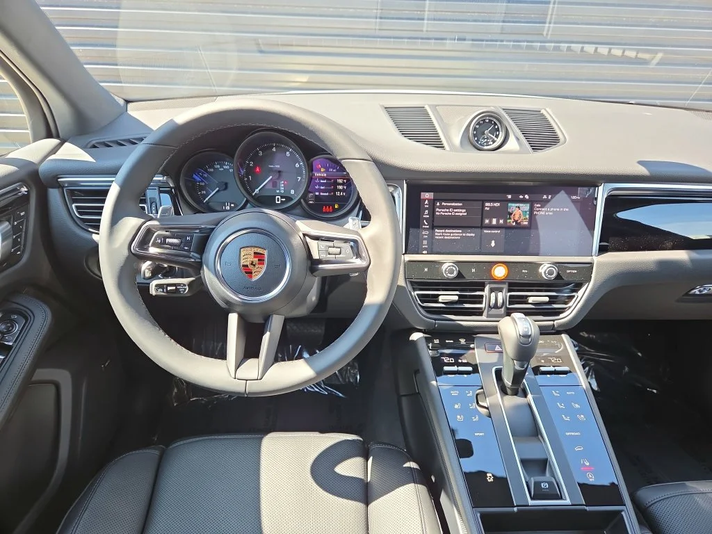 Certified Used 2026  Porsche Base image 16